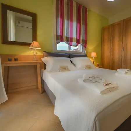 فندق Aelia لايميناس