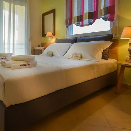 Aelia Hotel *
